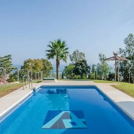 In Velez-malaga Malaga 103068 فندق 2*